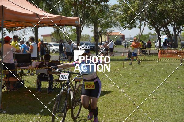 Buy your photos of the eventCROSS DUATHLON on Fotop