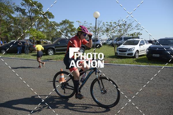 Buy your photos of the eventCROSS DUATHLON on Fotop