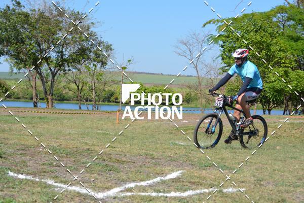 Buy your photos of the eventCROSS DUATHLON on Fotop