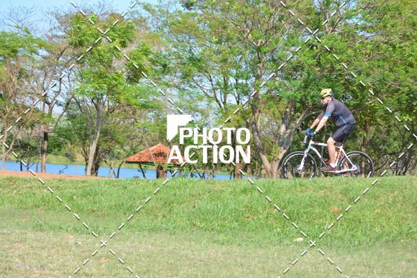 Buy your photos of the eventCROSS DUATHLON on Fotop