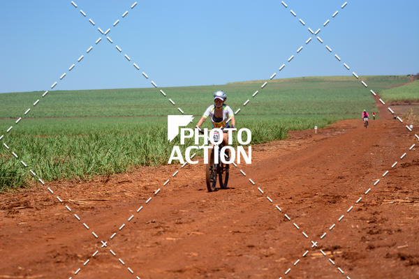 Buy your photos of the eventCROSS DUATHLON on Fotop