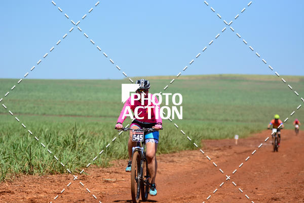Buy your photos of the eventCROSS DUATHLON on Fotop