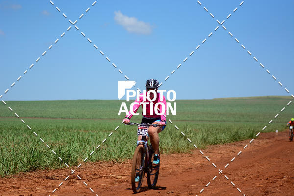 Buy your photos of the eventCROSS DUATHLON on Fotop