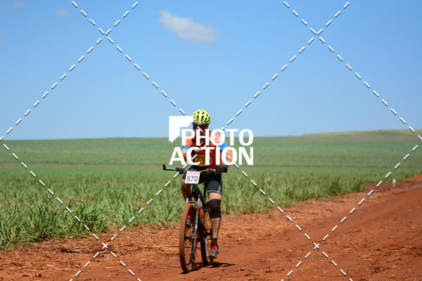 Buy your photos of the eventCROSS DUATHLON on Fotop