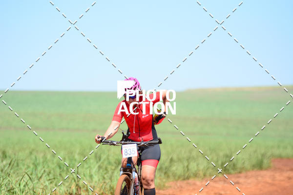Buy your photos of the eventCROSS DUATHLON on Fotop