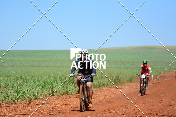Buy your photos of the eventCROSS DUATHLON on Fotop