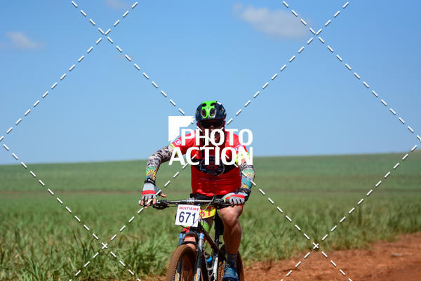 Buy your photos of the eventCROSS DUATHLON on Fotop