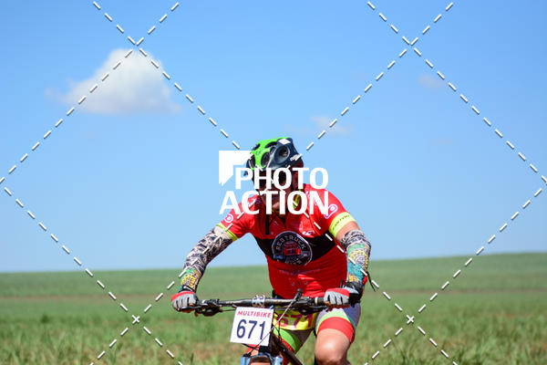 Buy your photos of the eventCROSS DUATHLON on Fotop