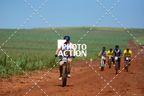 Buy your photos of the eventCROSS DUATHLON on Fotop