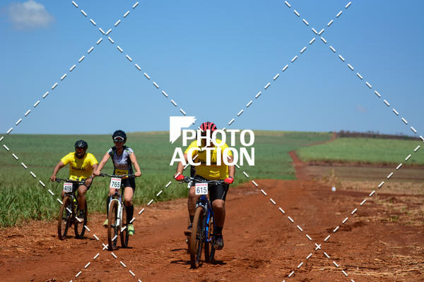 Buy your photos of the eventCROSS DUATHLON on Fotop