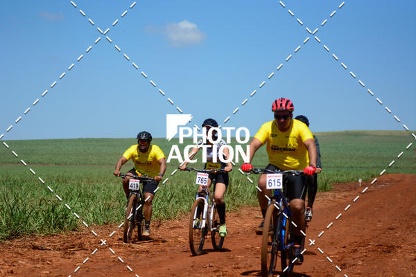 Buy your photos of the eventCROSS DUATHLON on Fotop