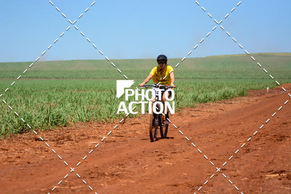 Buy your photos of the eventCROSS DUATHLON on Fotop