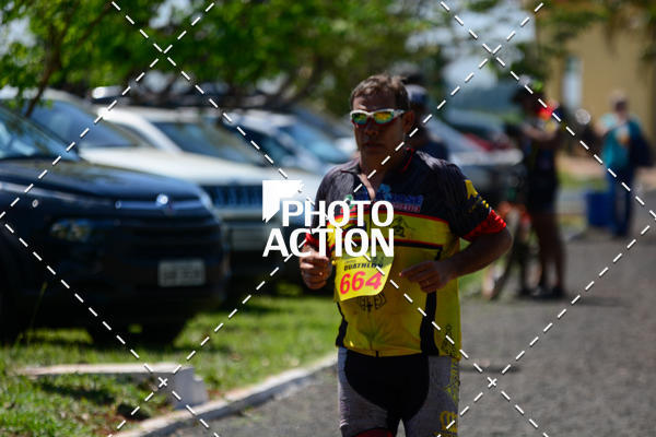 Buy your photos of the eventCROSS DUATHLON on Fotop