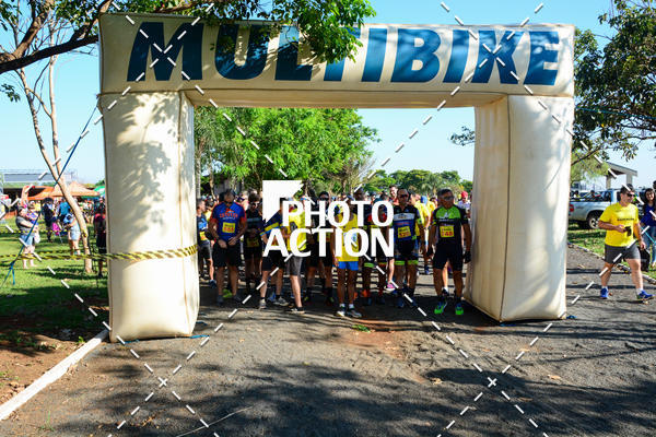 Buy your photos of the eventCROSS DUATHLON on Fotop