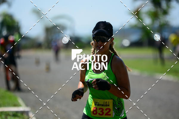 Buy your photos of the eventCROSS DUATHLON on Fotop