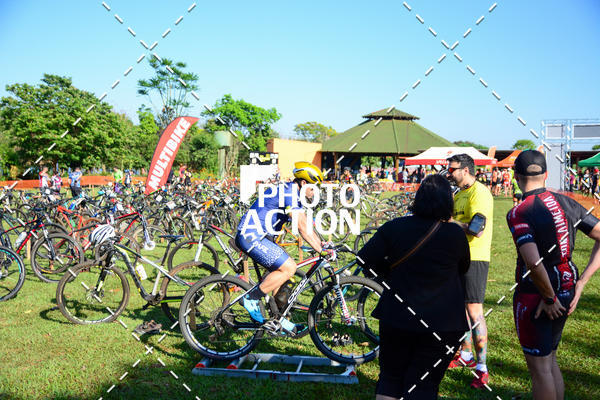 Buy your photos of the eventCROSS DUATHLON on Fotop