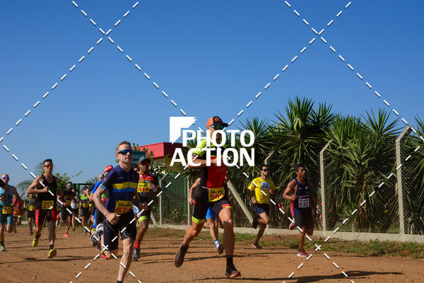 Buy your photos of the eventCROSS DUATHLON on Fotop
