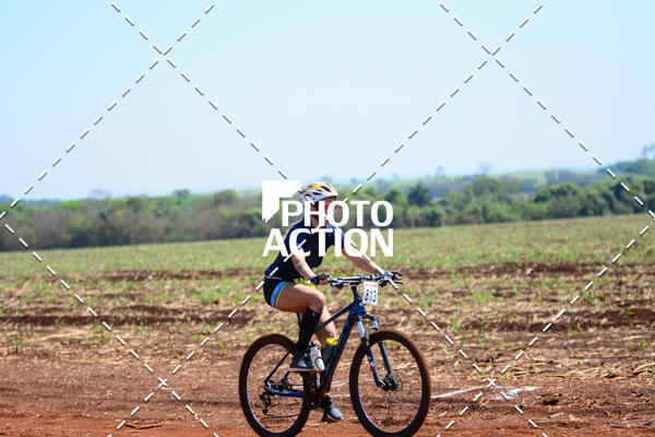 Buy your photos of the eventCROSS DUATHLON on Fotop