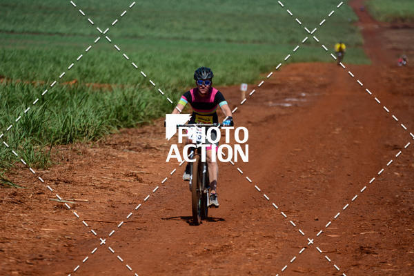 Buy your photos of the eventCROSS DUATHLON on Fotop