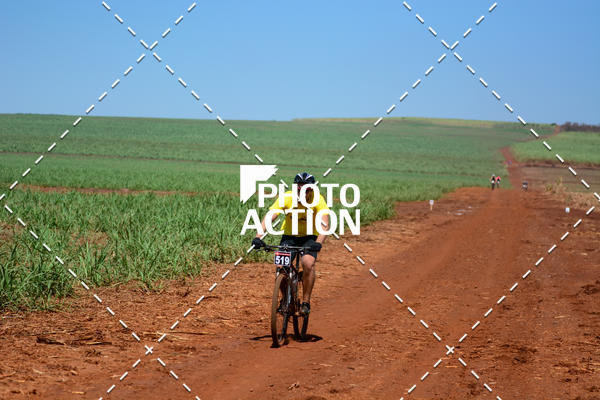 Buy your photos of the eventCROSS DUATHLON on Fotop