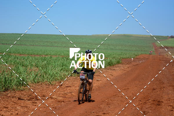 Buy your photos of the eventCROSS DUATHLON on Fotop