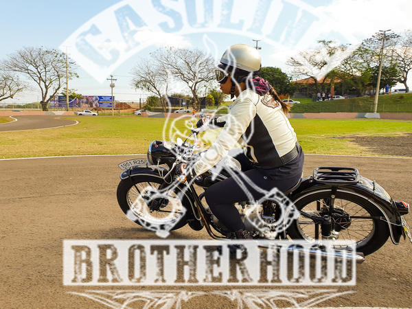 Buy your photos of the eventPe na Tabua TT on Fotop