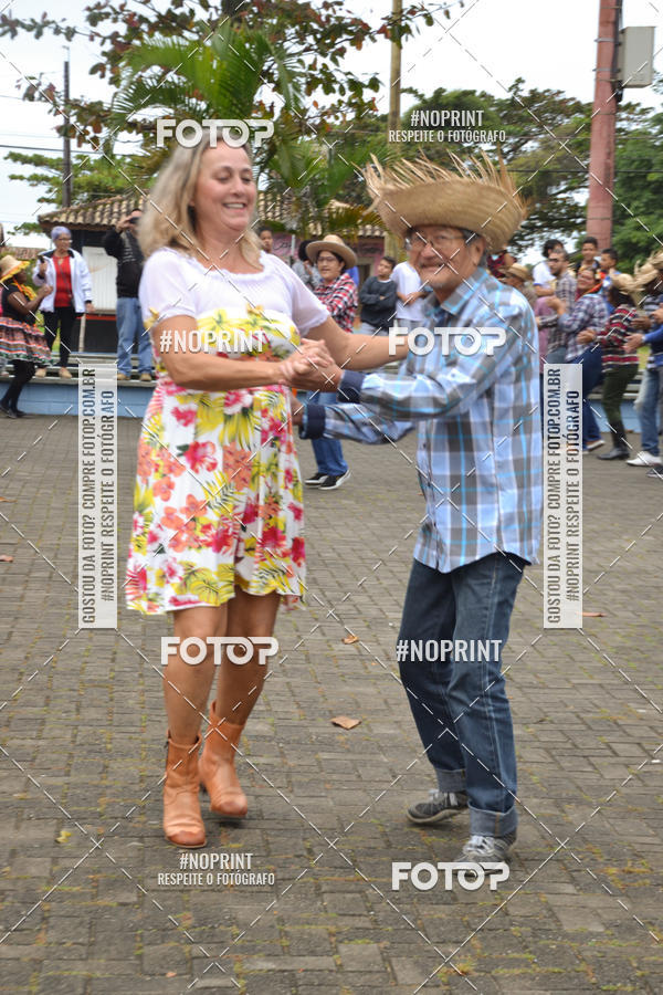 Buy your photos of the eventFESTA JUNINA NO SUARO  on Fotop