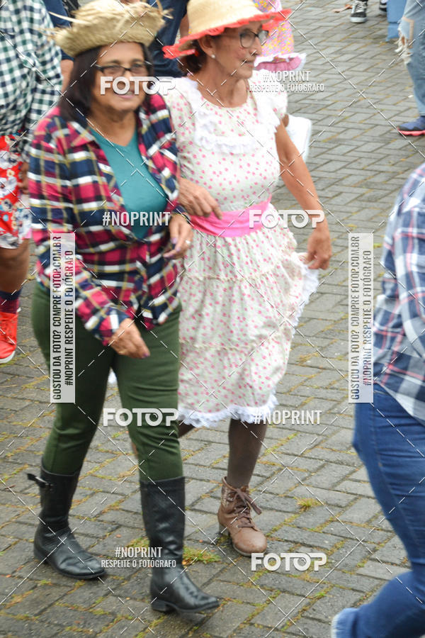 Buy your photos of the eventFESTA JUNINA NO SUARO  on Fotop