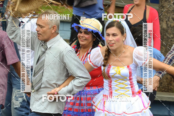 Buy your photos of the eventFESTA JUNINA NO SUARO  on Fotop