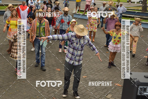 Buy your photos of the eventFESTA JUNINA NO SUARO  on Fotop