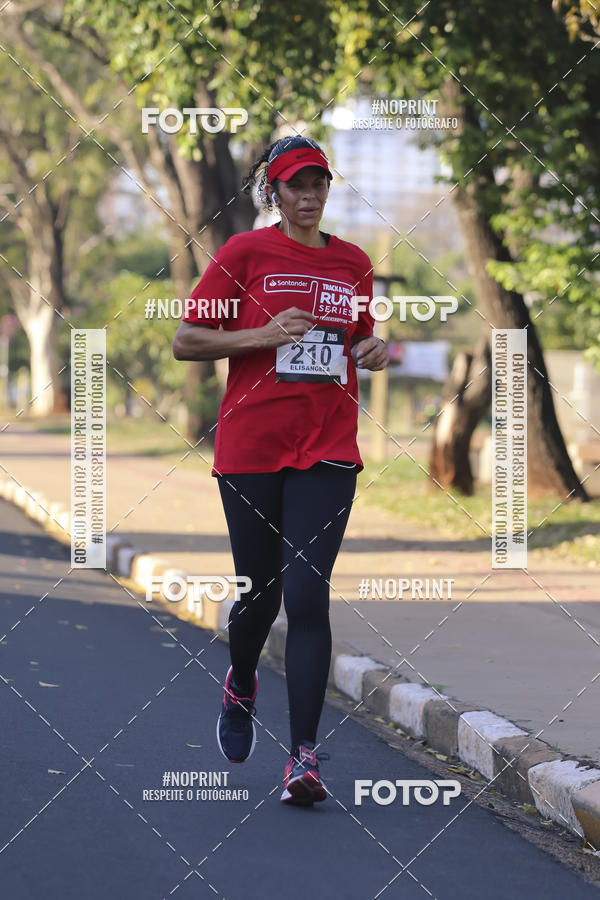 Buy your photos of the eventSANTANDER TRACK&FIELD RUN SERIES  on Fotop