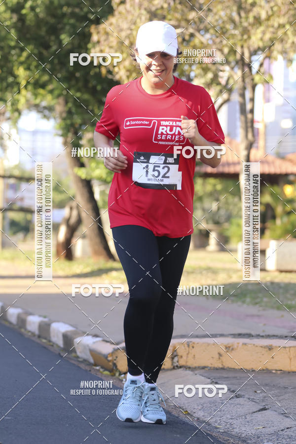 Buy your photos of the eventSANTANDER TRACK&FIELD RUN SERIES  on Fotop