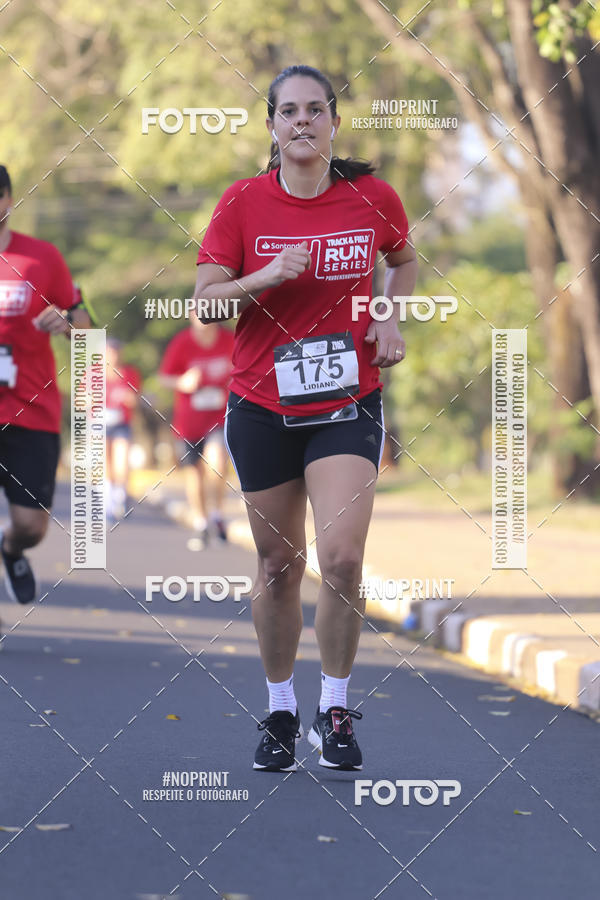Buy your photos of the eventSANTANDER TRACK&FIELD RUN SERIES  on Fotop