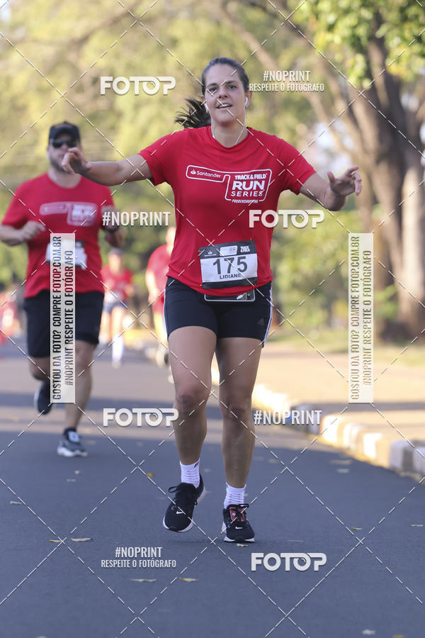 Buy your photos of the eventSANTANDER TRACK&FIELD RUN SERIES  on Fotop