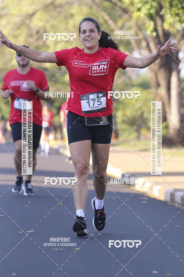 Buy your photos of the eventSANTANDER TRACK&FIELD RUN SERIES  on Fotop