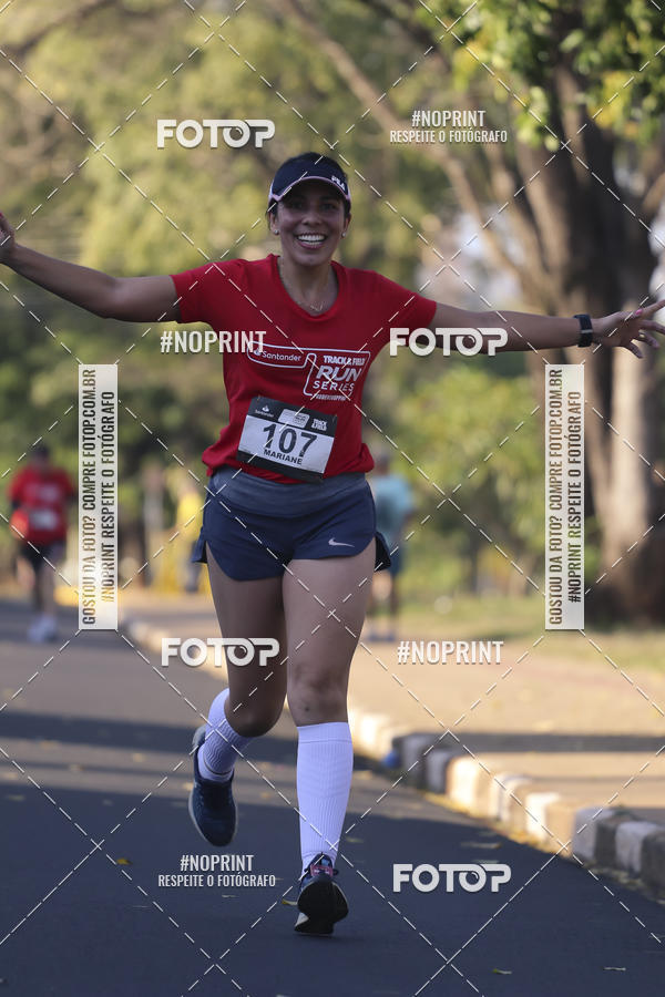 Buy your photos of the eventSANTANDER TRACK&FIELD RUN SERIES  on Fotop