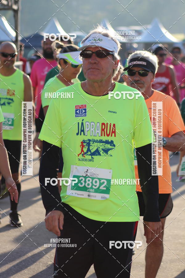 Buy your photos of the eventCORRIDA PINDA 2019 on Fotop