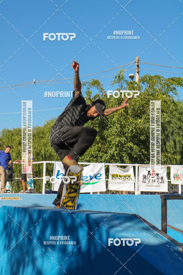Buy your photos of the eventII Circuito Municipal de Skate Overboard on Fotop