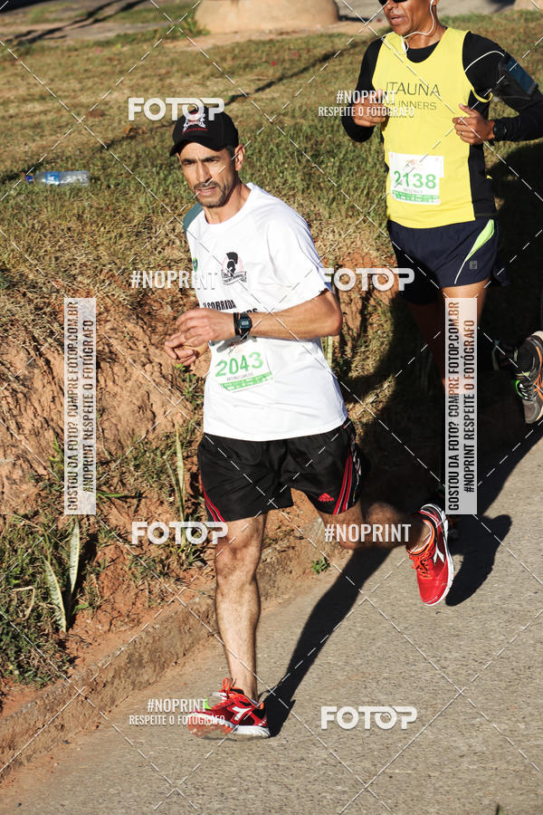 Buy your photos of the eventMeia Maratona de Divin�polis on Fotop