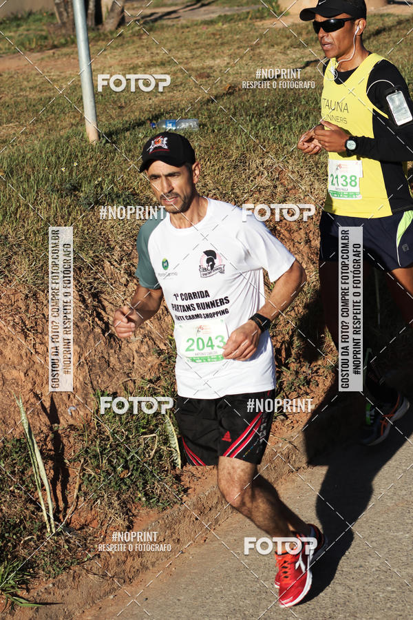 Buy your photos of the eventMeia Maratona de Divin�polis on Fotop