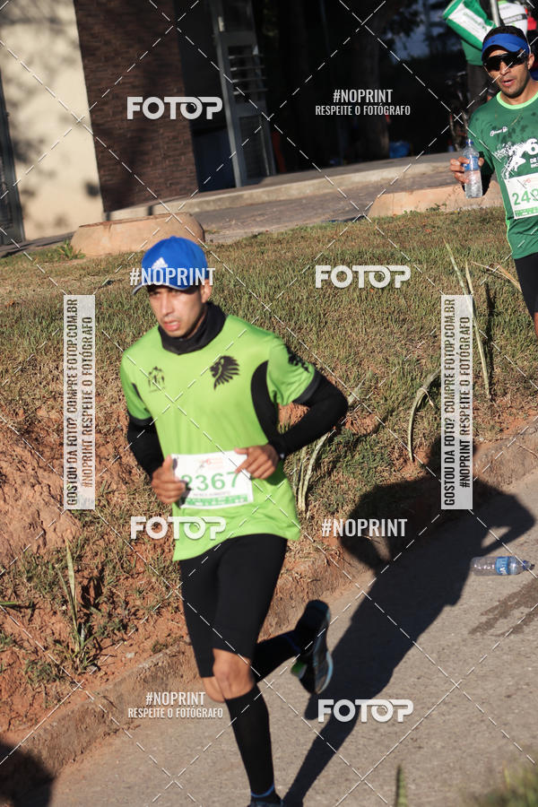 Buy your photos of the eventMeia Maratona de Divin�polis on Fotop