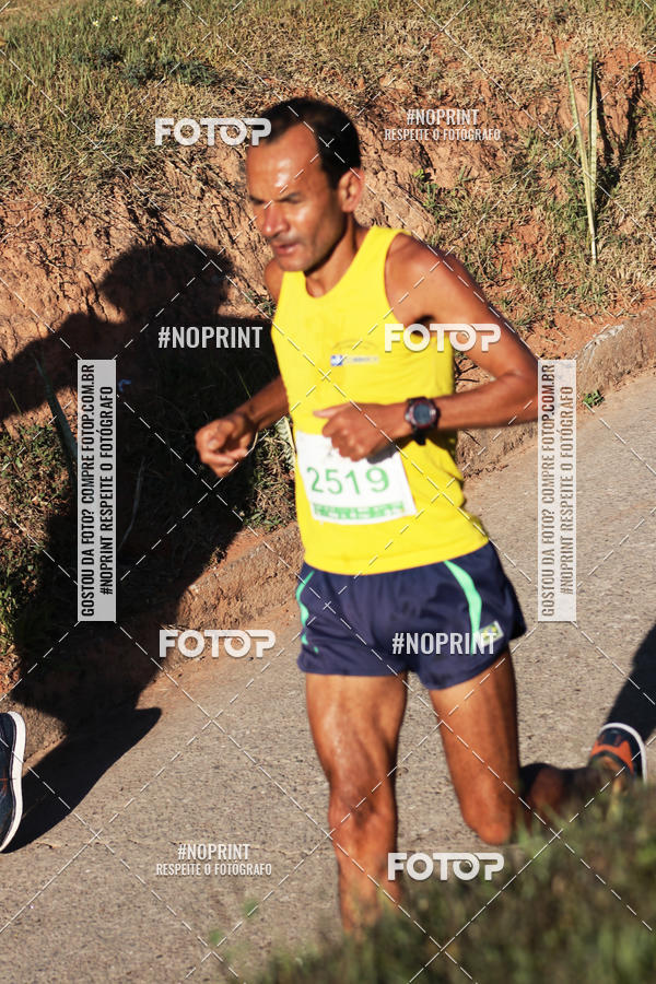 Buy your photos of the eventMeia Maratona de Divin�polis on Fotop