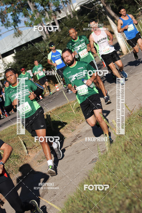 Buy your photos of the eventMeia Maratona de Divin�polis on Fotop