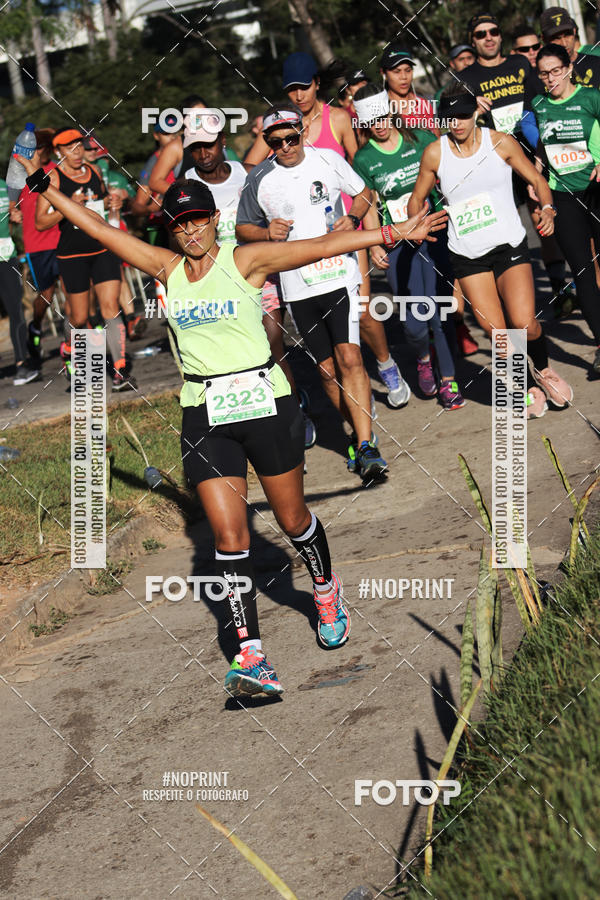 Buy your photos of the eventMeia Maratona de Divin�polis on Fotop