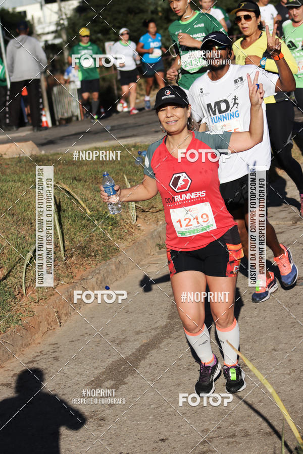 Buy your photos of the eventMeia Maratona de Divin�polis on Fotop