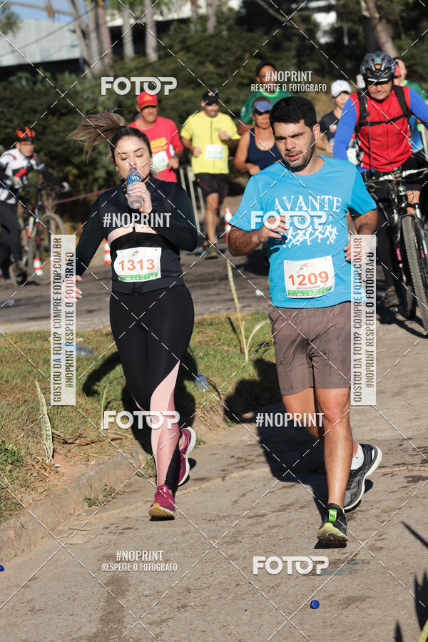 Buy your photos of the eventMeia Maratona de Divin�polis on Fotop