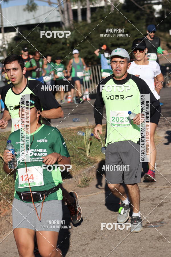 Buy your photos of the eventMeia Maratona de Divinpolis on Fotop