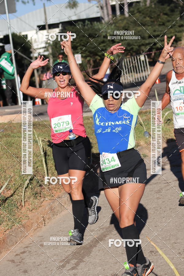 Buy your photos of the eventMeia Maratona de Divinpolis on Fotop