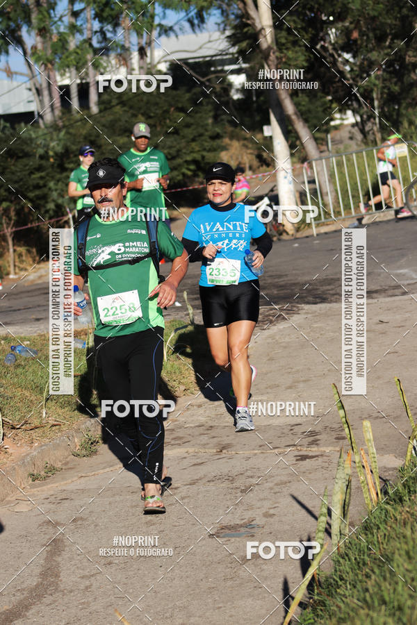 Buy your photos of the eventMeia Maratona de Divin�polis on Fotop