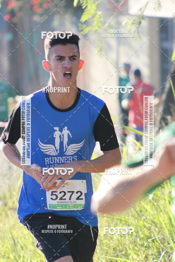 Buy your photos of the eventMeia Maratona de Divinpolis on Fotop